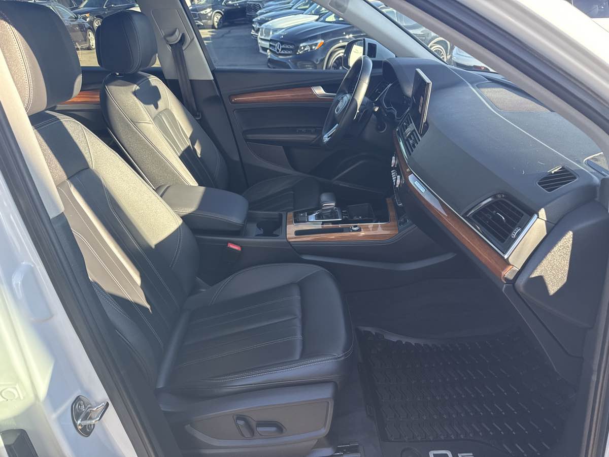 2023 Audi Q5 S line Premium Plus photo 20