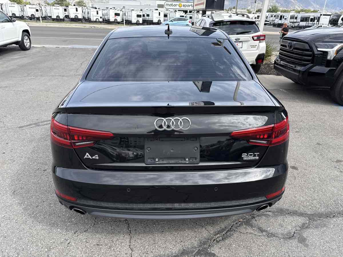 2017 Audi A4 Quattro Premium Plus photo 6