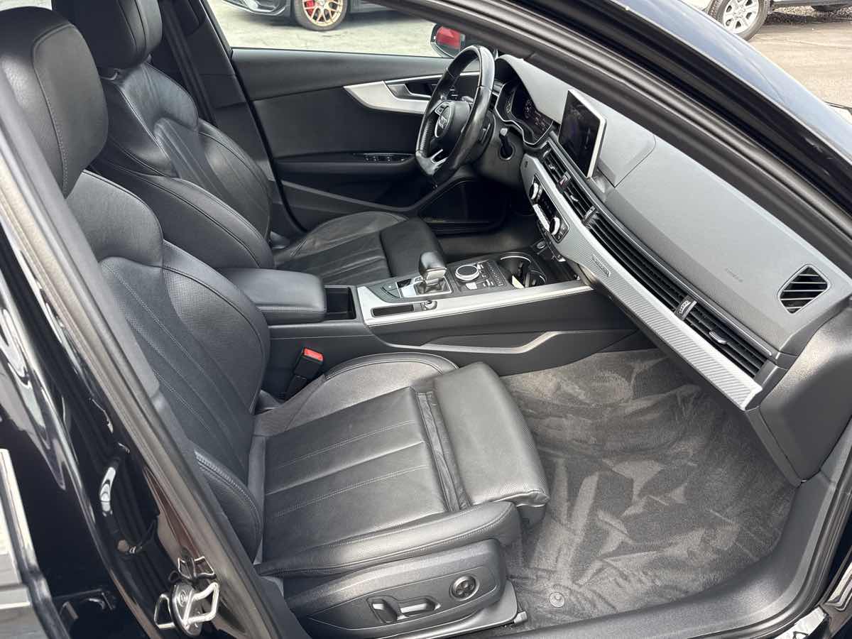 2017 Audi A4 Quattro Premium Plus photo 20
