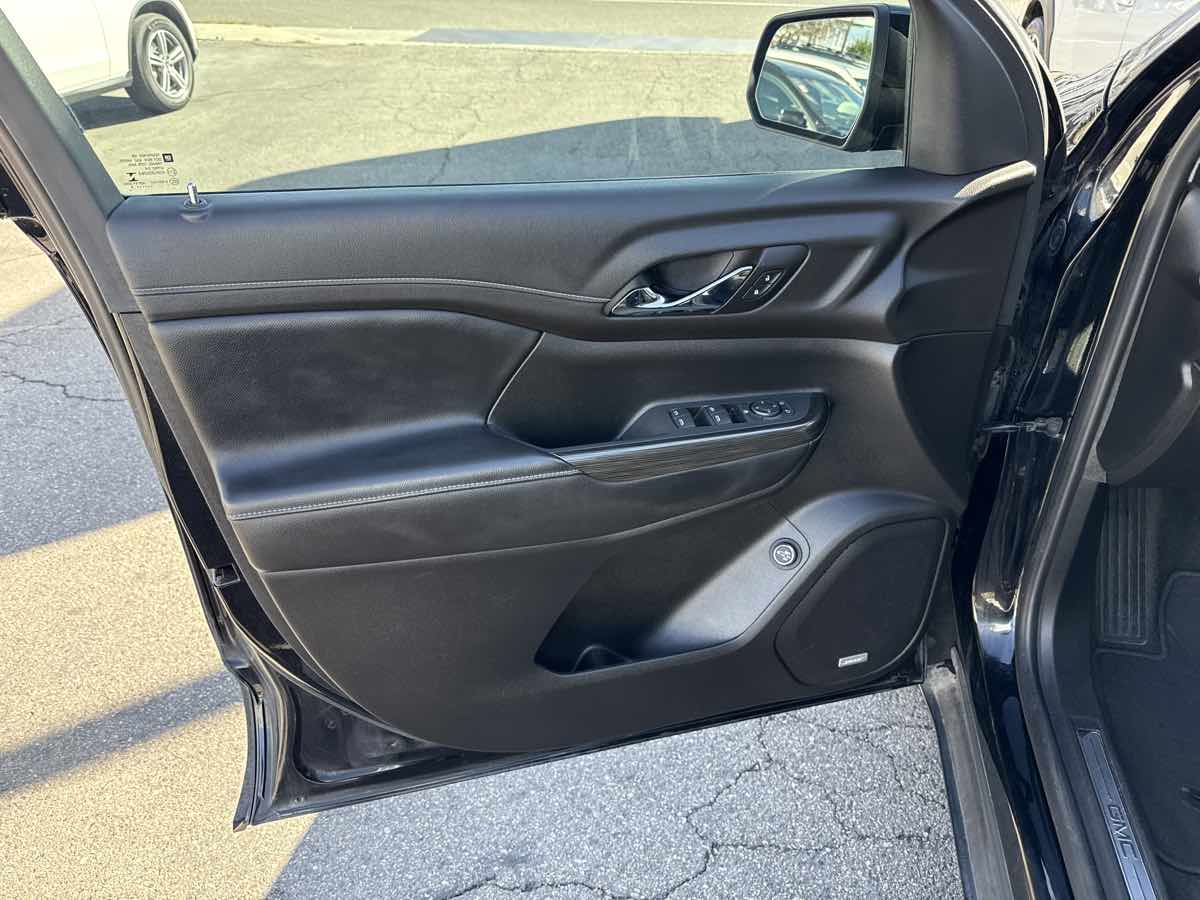 2019 Gmc Acadia SLT Black Edition photo 11