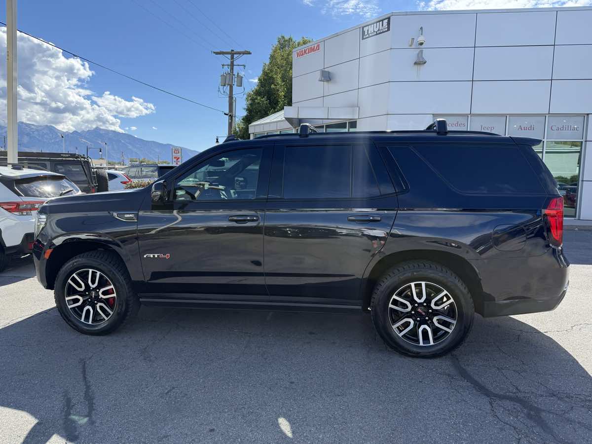 2023 Gmc Yukon AT4 photo 9