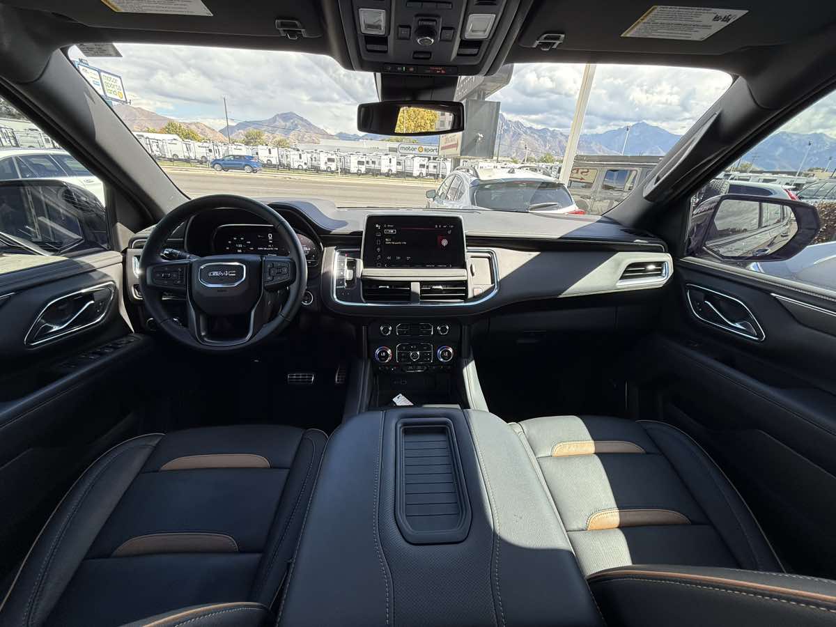 2023 Gmc Yukon AT4 photo 16