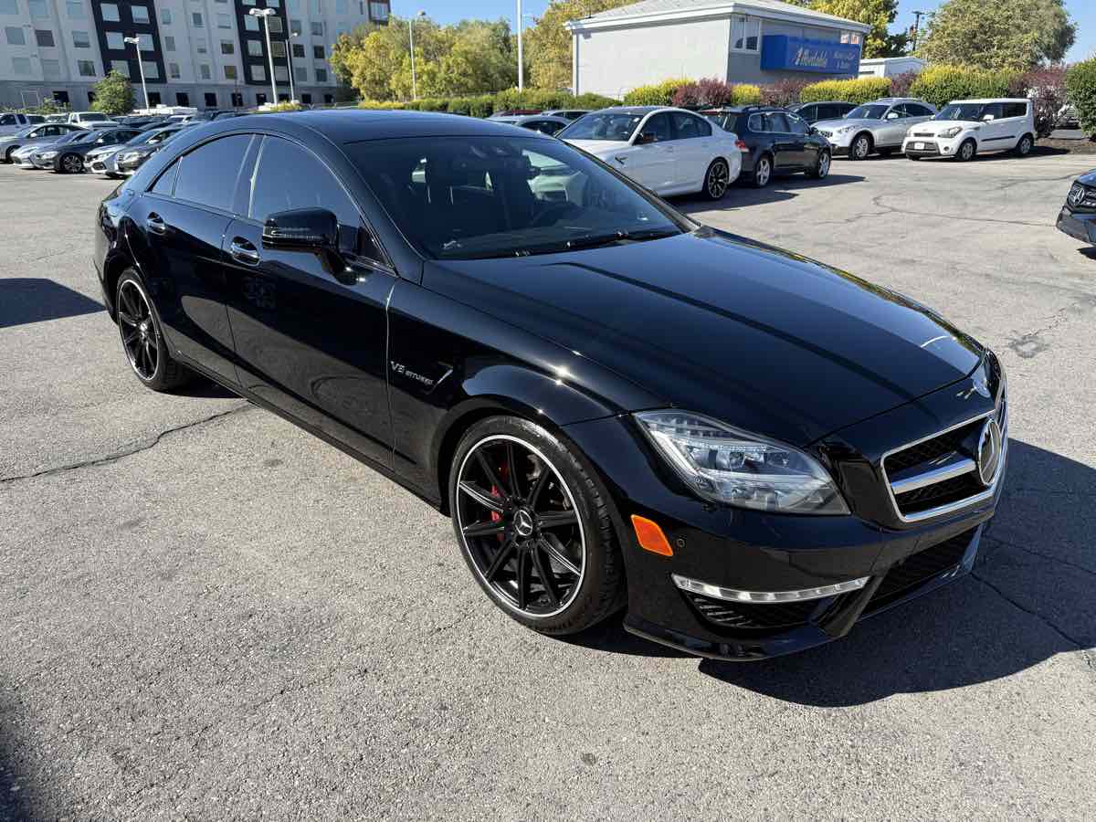 2014 Mercedes Benz CLS 63 AMG photo 4