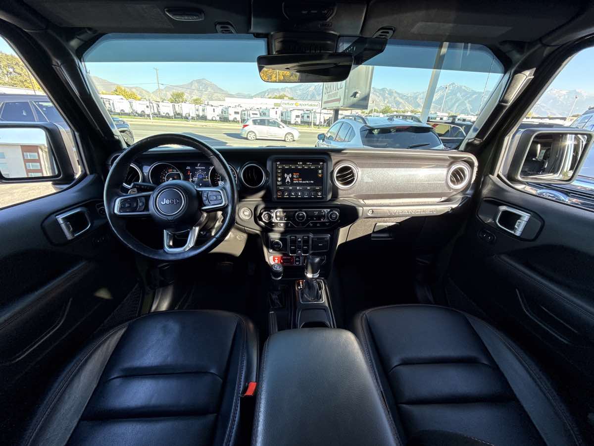 2023 Jeep Wrangler 4-Door Rubicon 392 - Photo 16