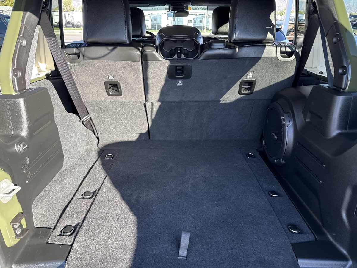 2023 Jeep Wrangler 4-Door Rubicon 392 - Photo 17