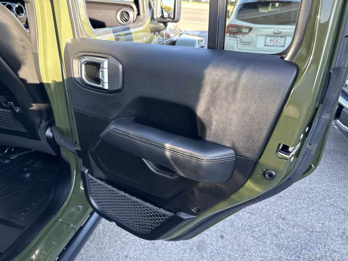 2023 Jeep Wrangler 4-Door Rubicon 392 - Photo 19
