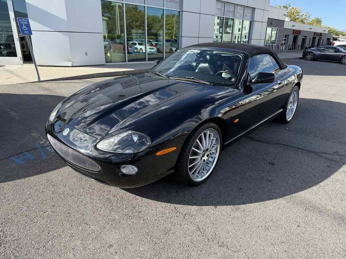2006 Jaguar XK 8 photo 2