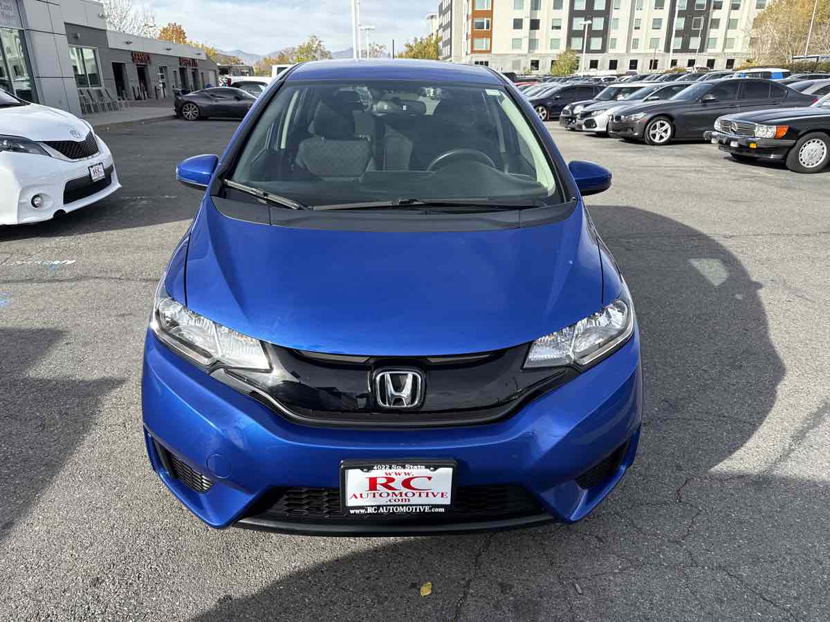 2017 Honda Fit LX photo 2