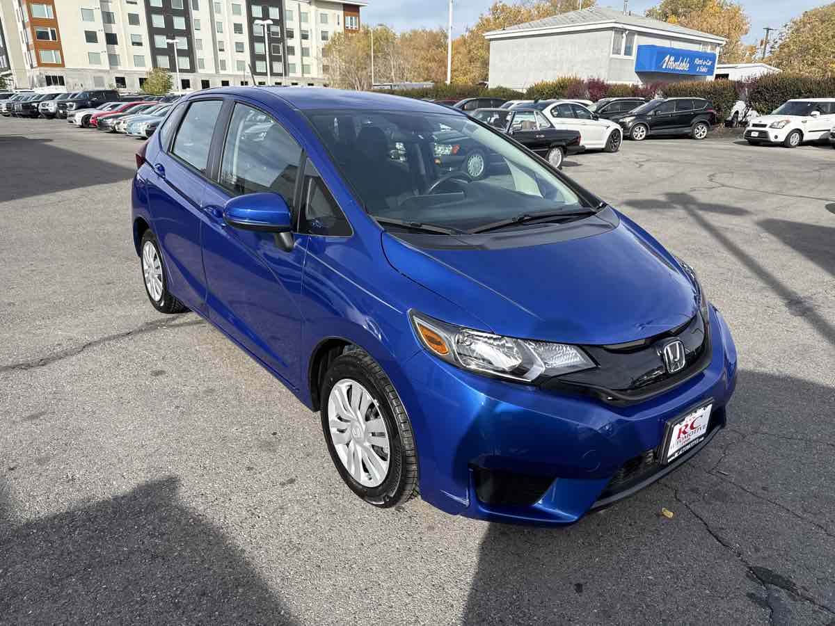 2017 Honda Fit LX photo 3