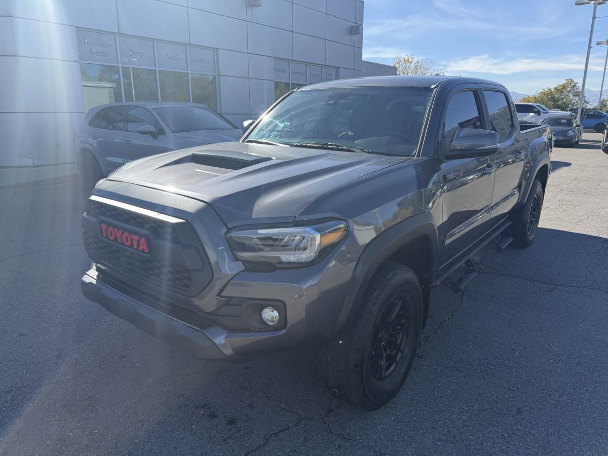 2020 Toyota Tacoma TRD Pro photo 2