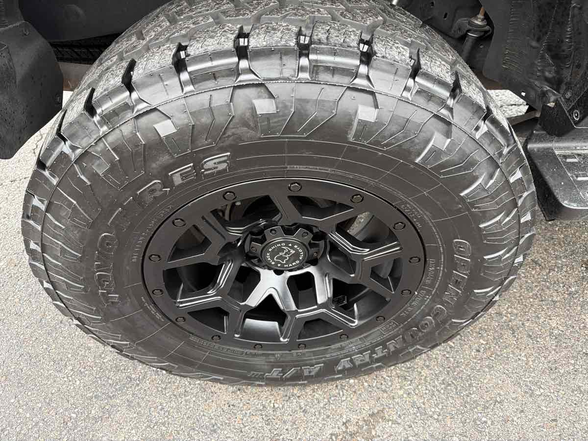 2018 Toyota 4Runner SR5 - Photo 8