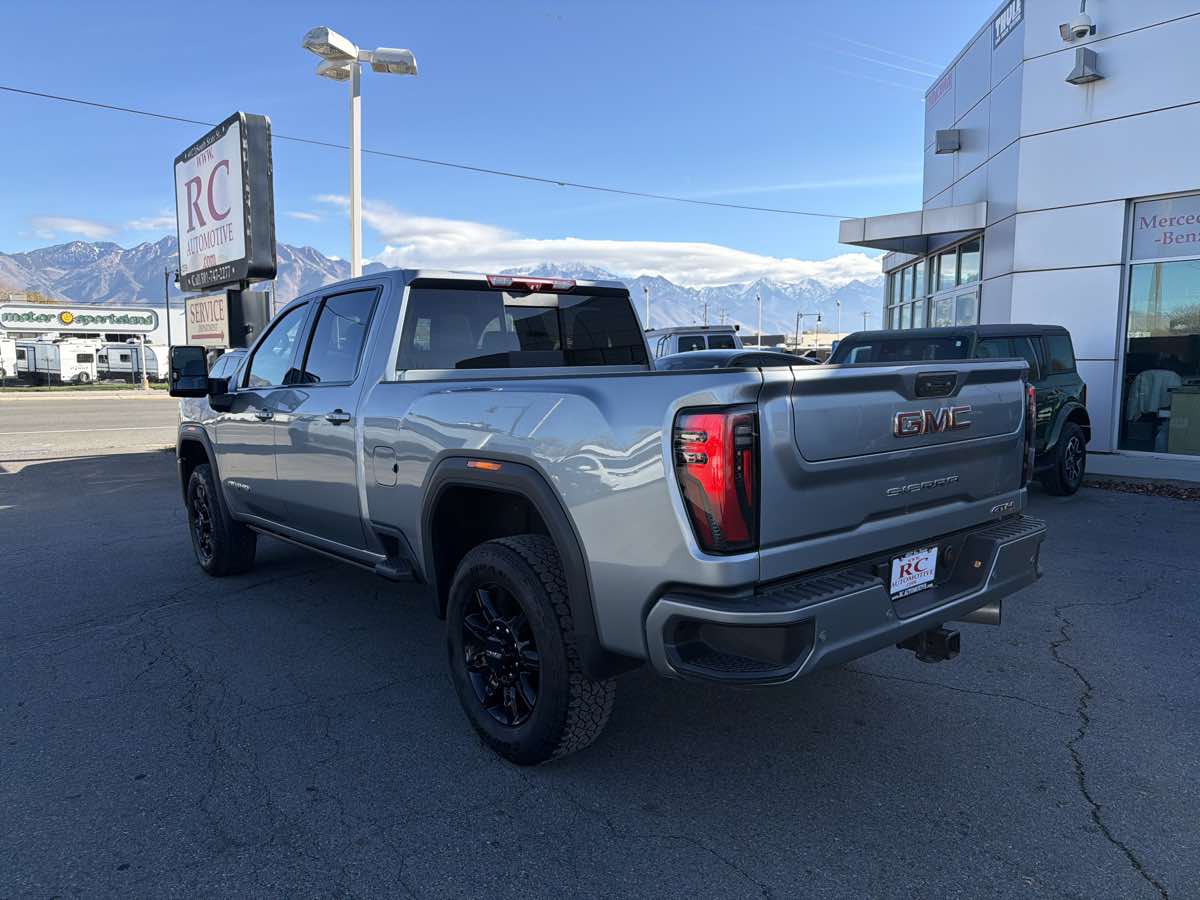 2024 Gmc Sierra HD Denali photo 4