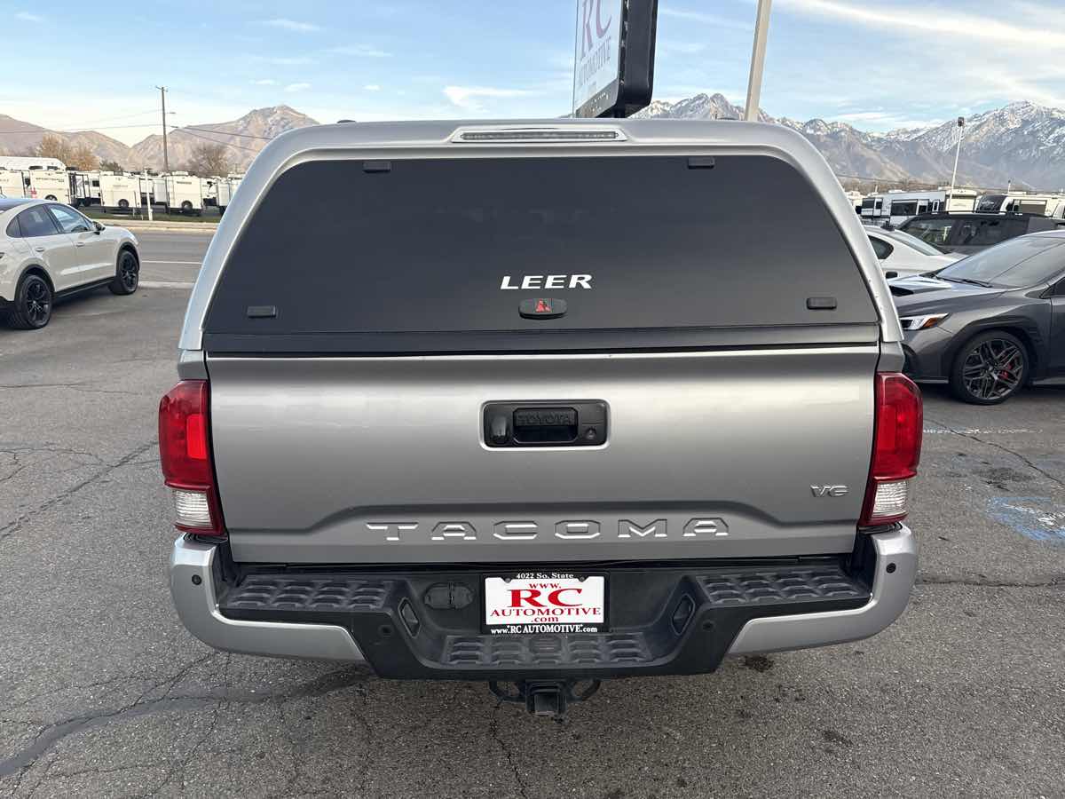 Image of 2017-Toyota-Tacoma-TRD-Off-Road