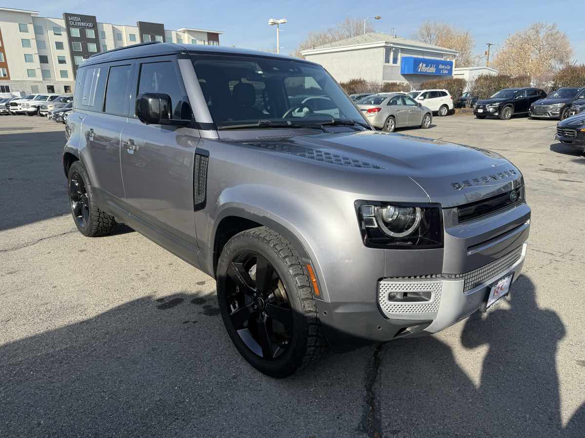 2021 Land Rover Defender SE - Photo 4
