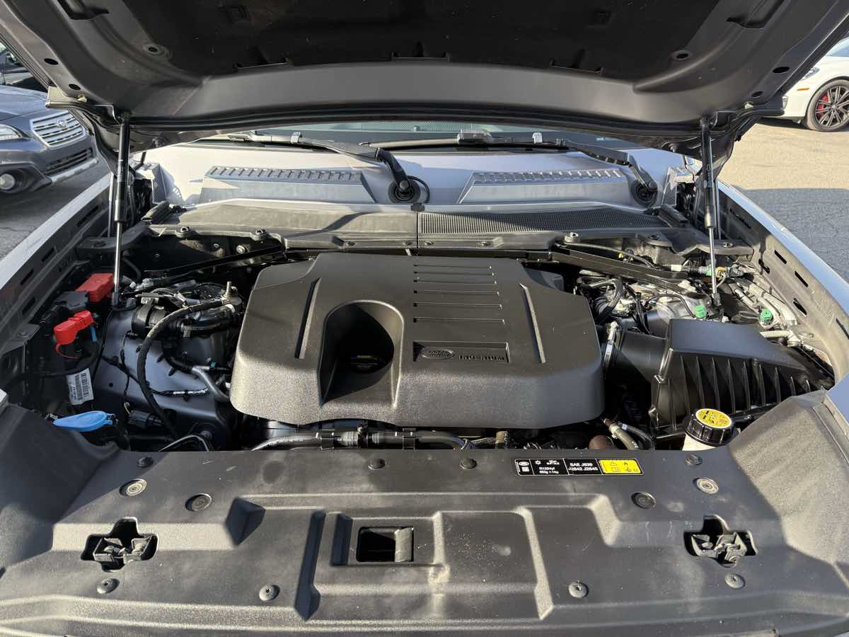 2021 Land Rover Defender SE - Photo 27