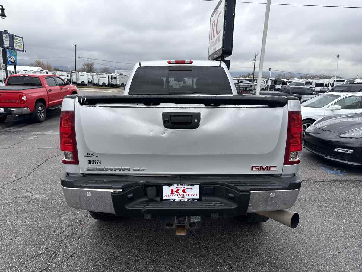 2011 GMC Sierra 2500HD SLT - Photo 6