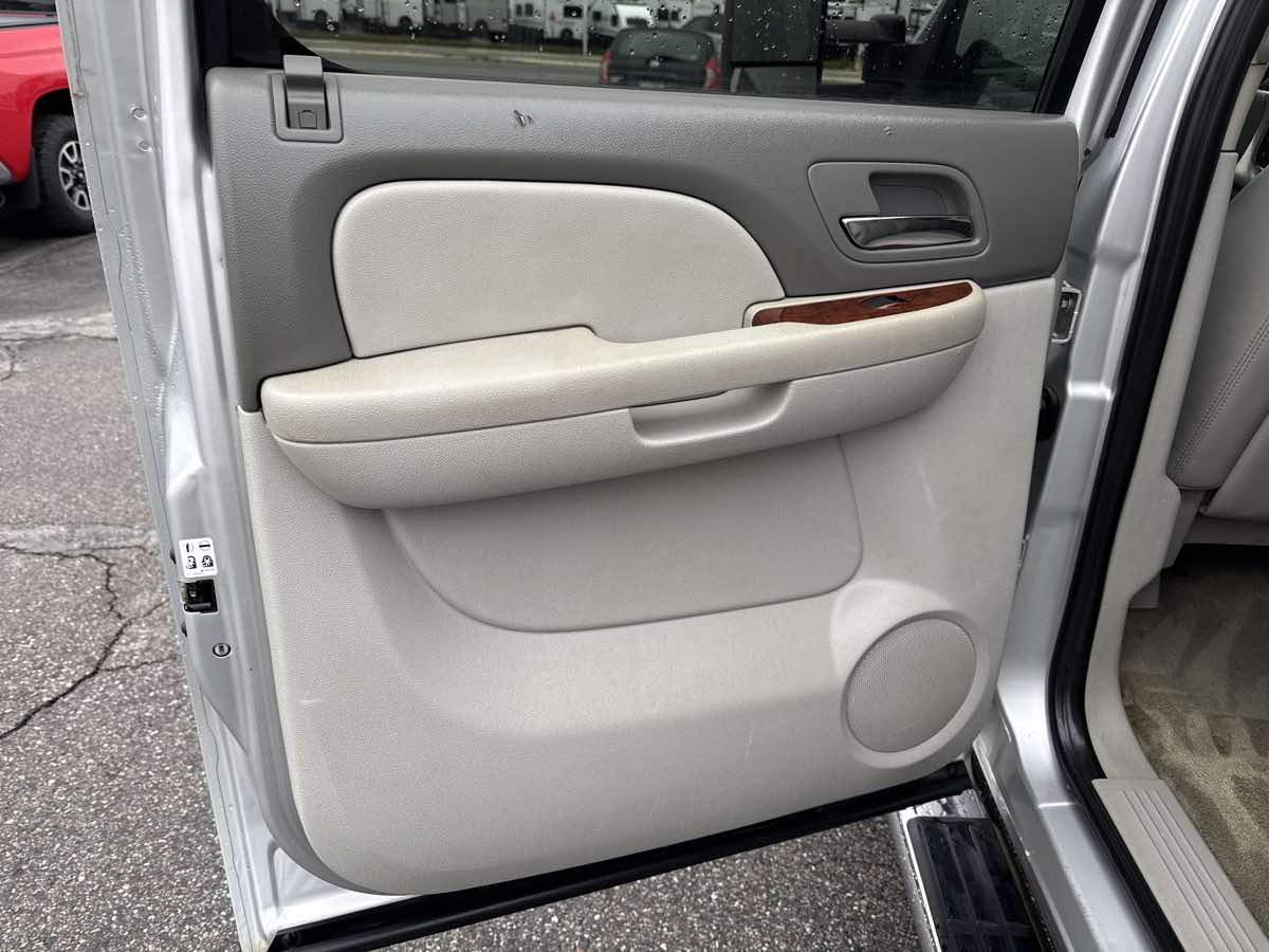2011 GMC Sierra 2500HD SLT - Photo 12