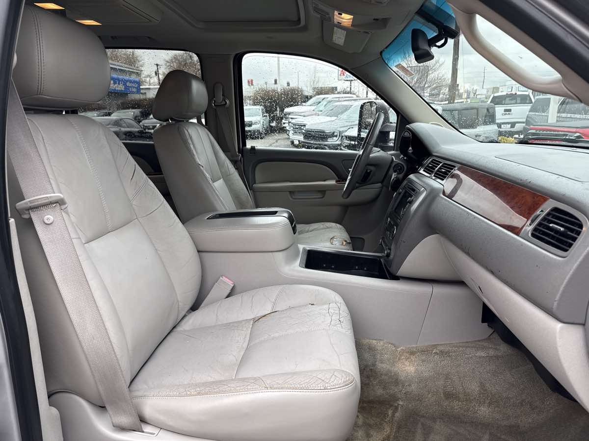 2011 GMC Sierra 2500HD SLT - Photo 18