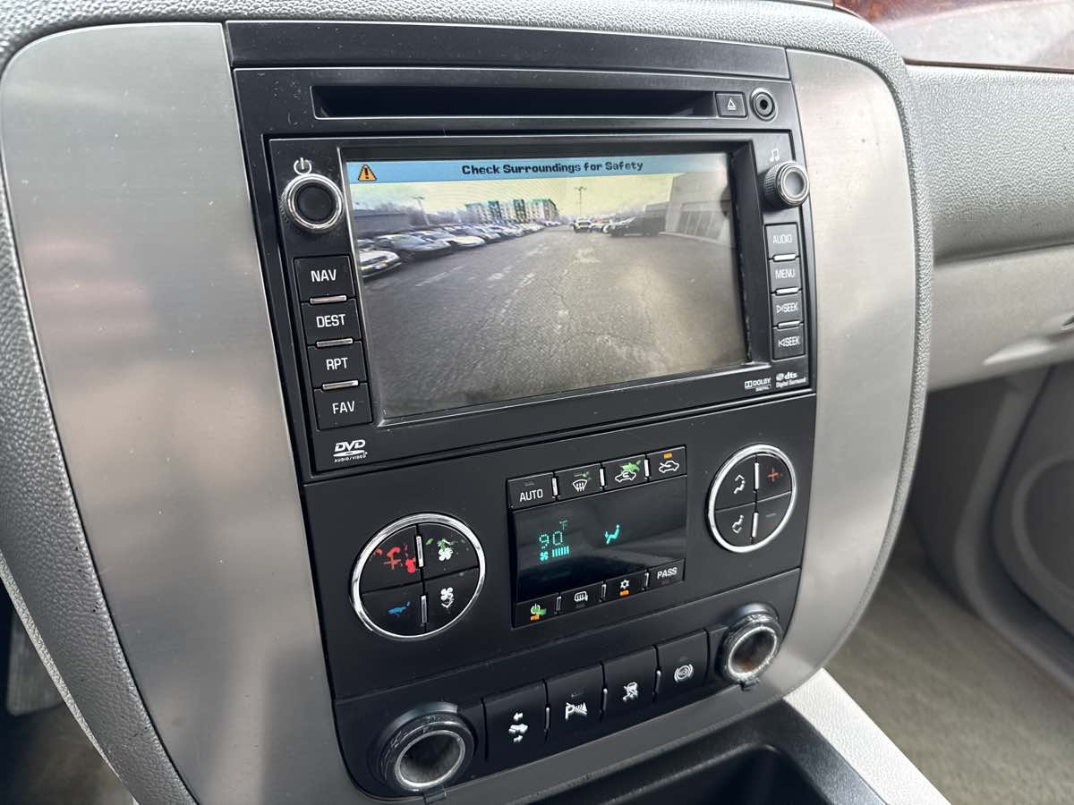2011 GMC Sierra 2500HD SLT - Photo 23