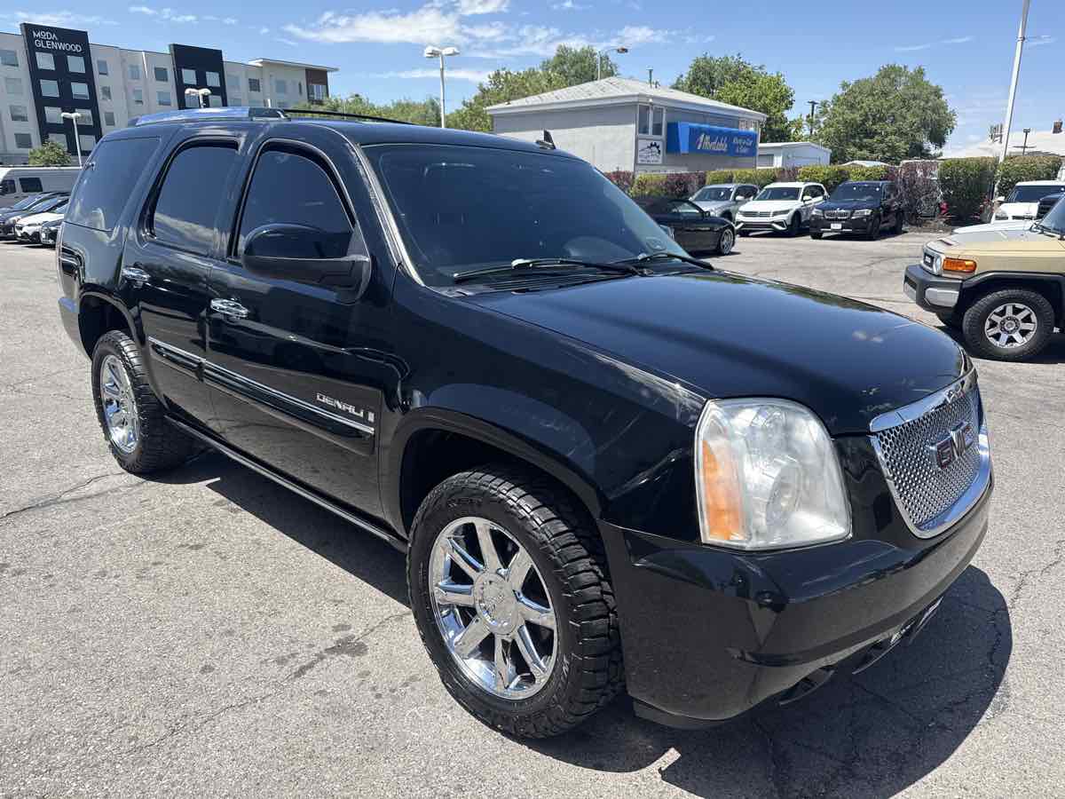 2007 GMC Yukon Denali - Photo 4