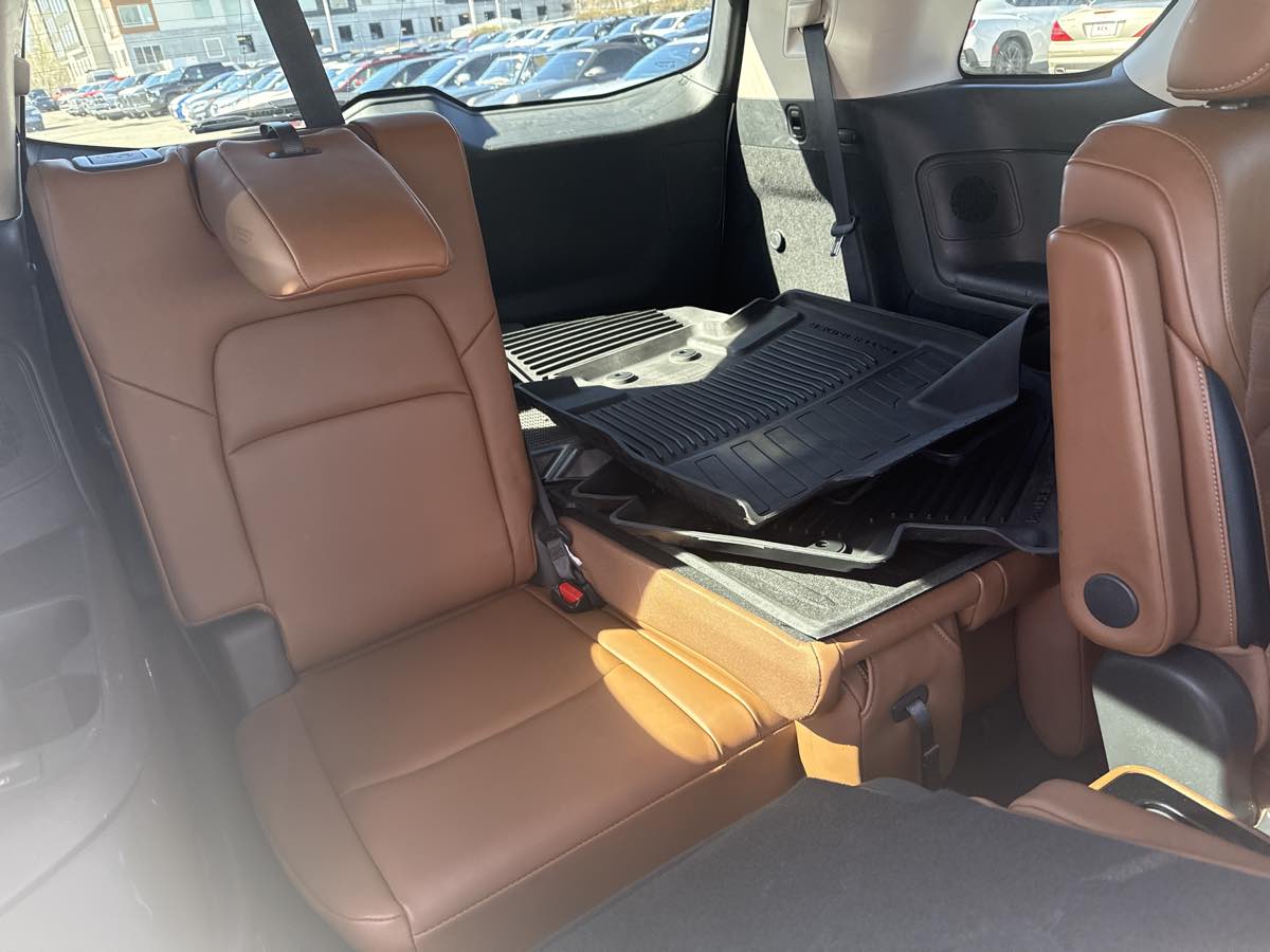 2022 Nissan Pathfinder Platinum - Photo 23