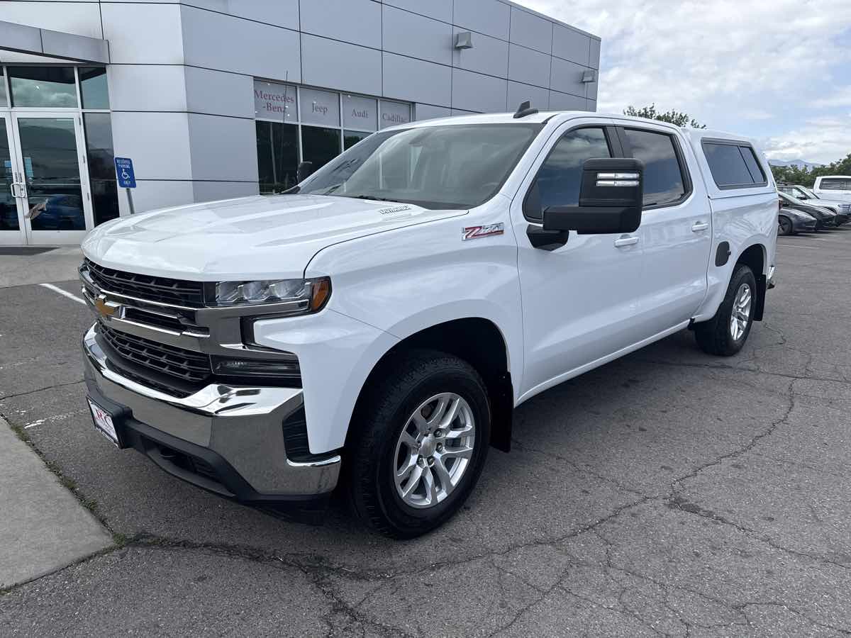 2020 Chevrolet Silverado 1500 LT - Photo 2