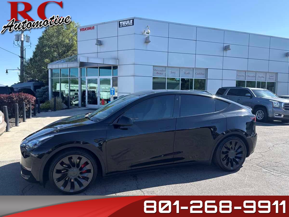 2022 Tesla Model Y Performance Dual Motor All-Wheel Drive's photo