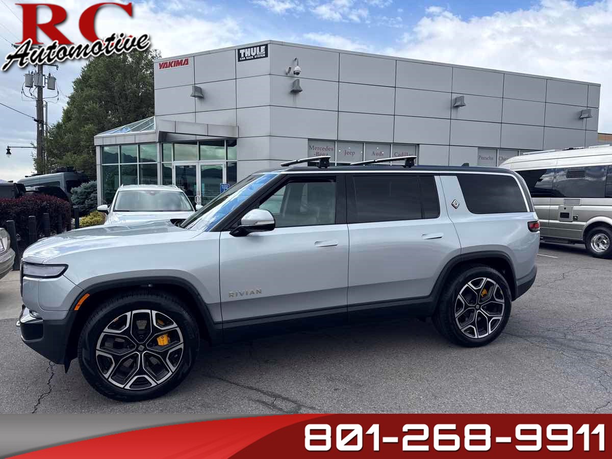 2022 Rivian R1S Launch Edition's photo
