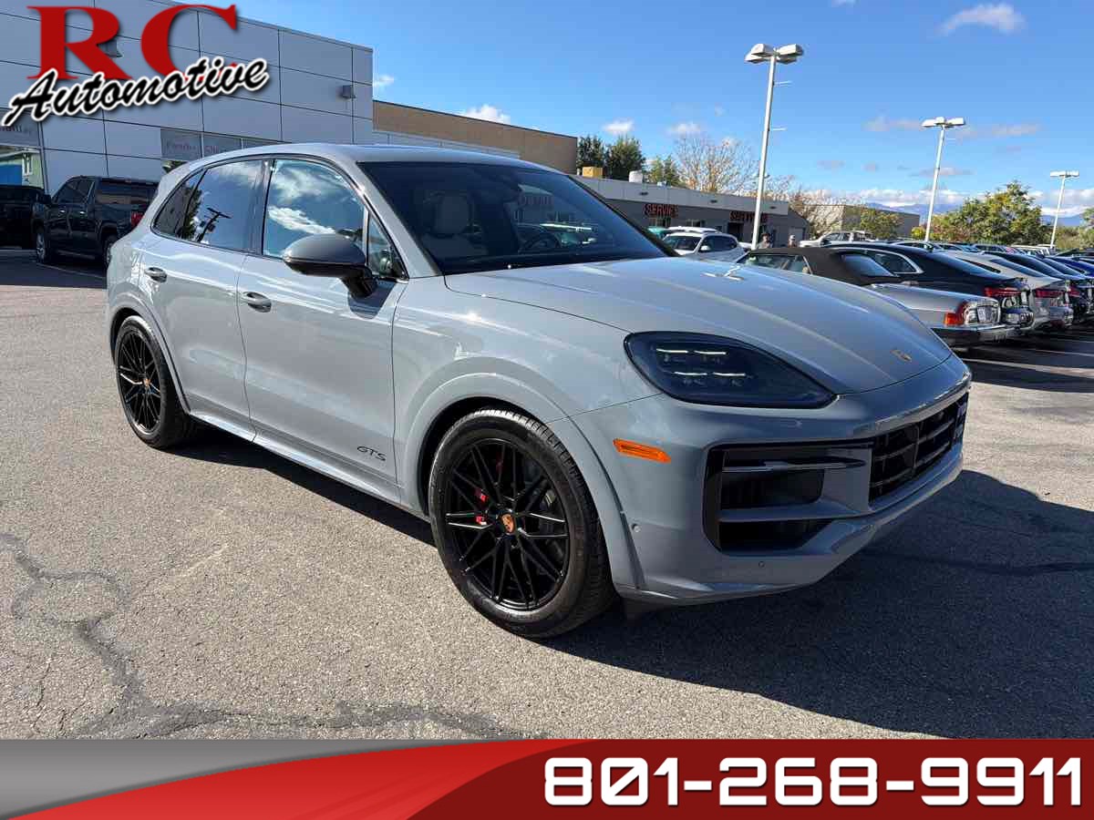 2026 Porsche Cayenne GTS
