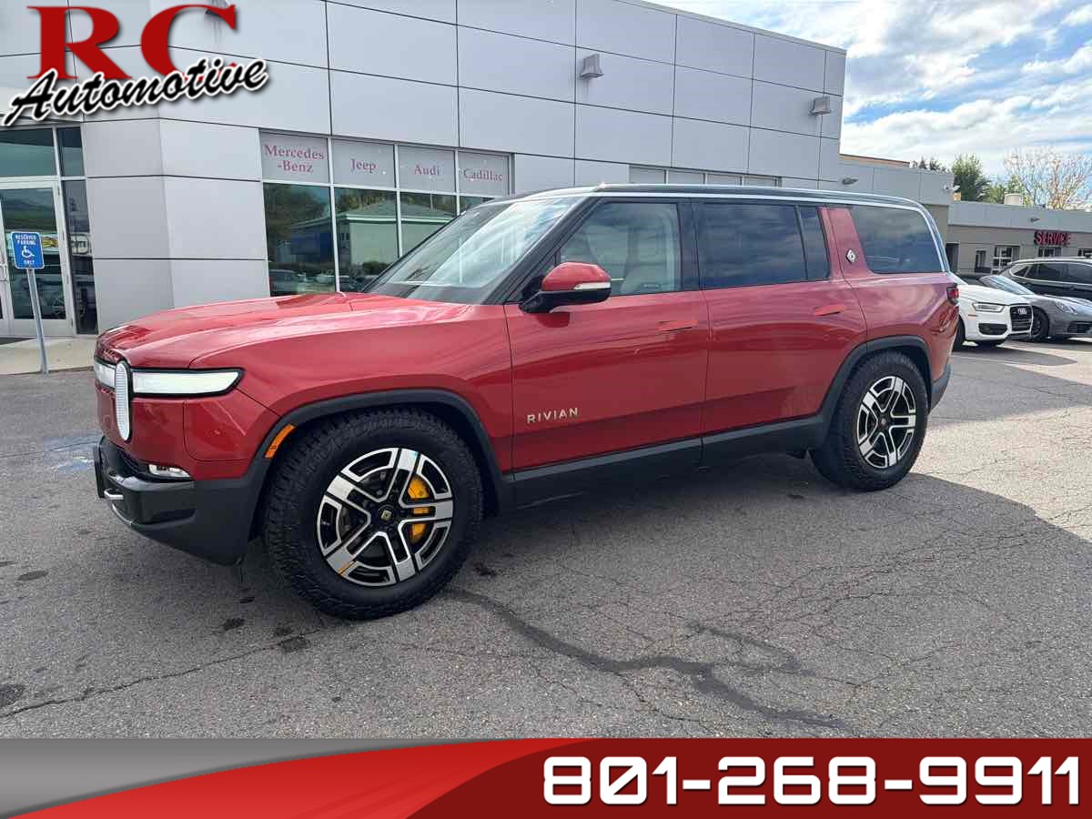2024 Rivian R1S Adventure