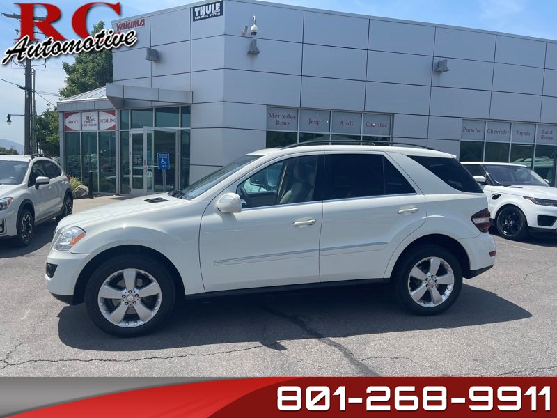 Mercedes-Benz ML 350 電動乗用車 ホワイト 電動乗用カー】メルセデスベンツ ML350 ホワイト/レッド QX7996A