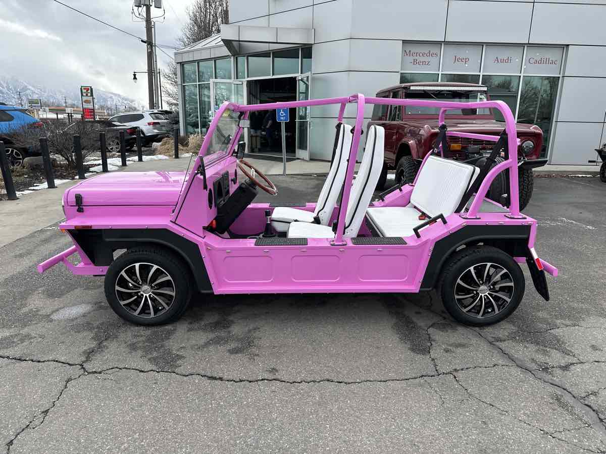 2022 Cruise Car MOKE photo 3