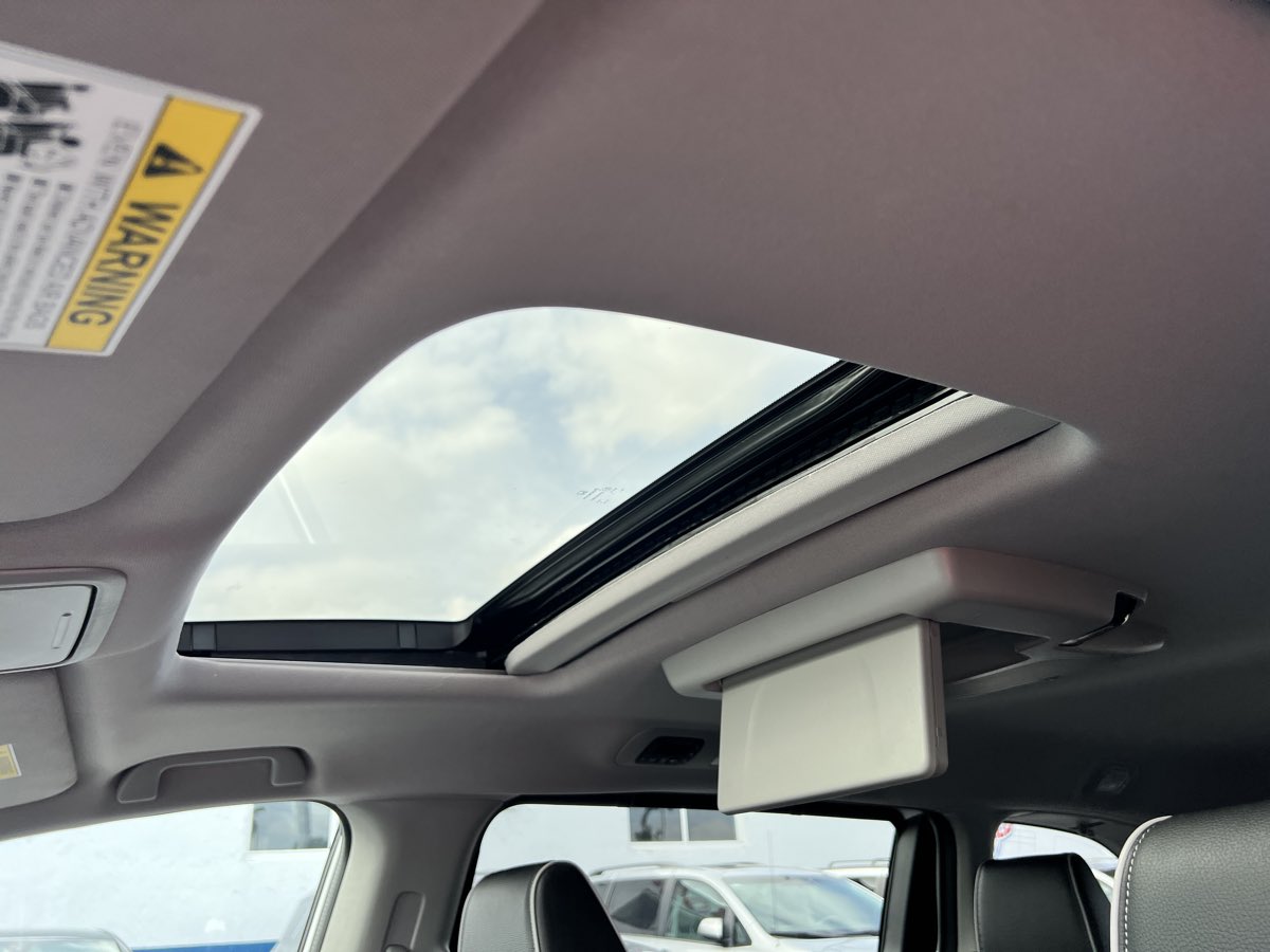 2023 Honda Odyssey Elite photo 37