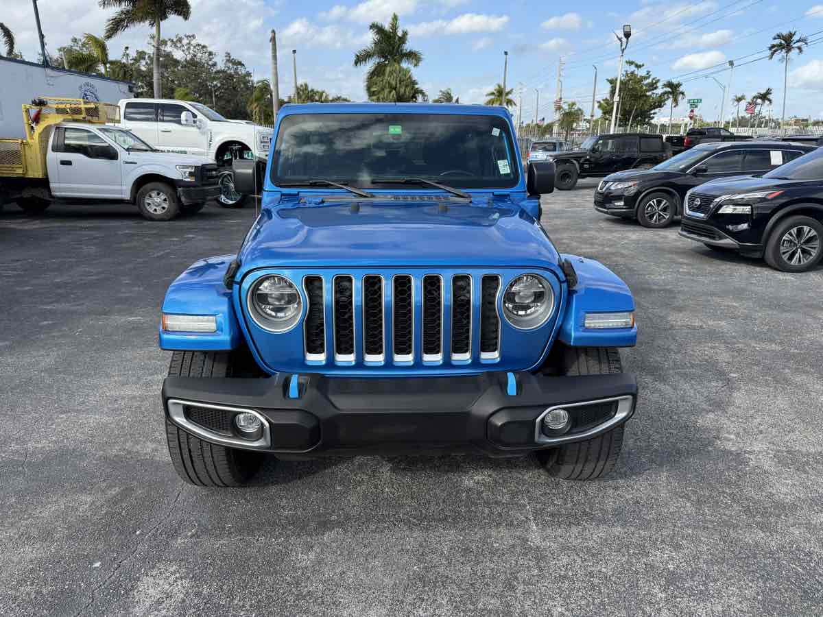 2022 Jeep Wrangler Unlimited Sahara 4xe photo 3