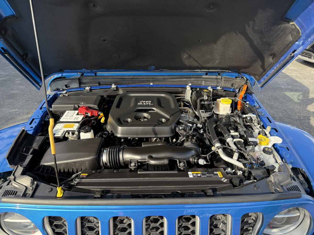 2022 Jeep Wrangler Unlimited Sahara 4xe photo 50
