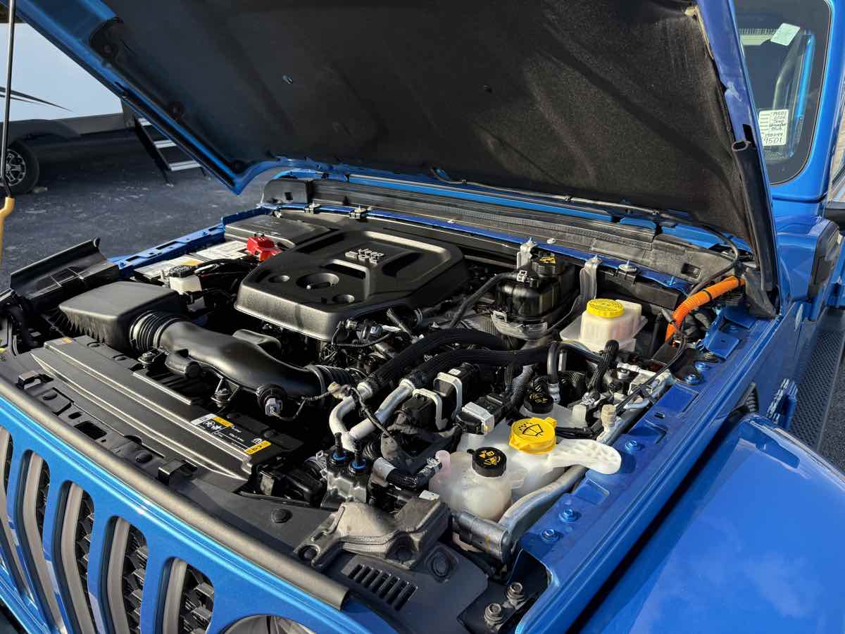 2022 Jeep Wrangler Unlimited Sahara 4xe photo 52