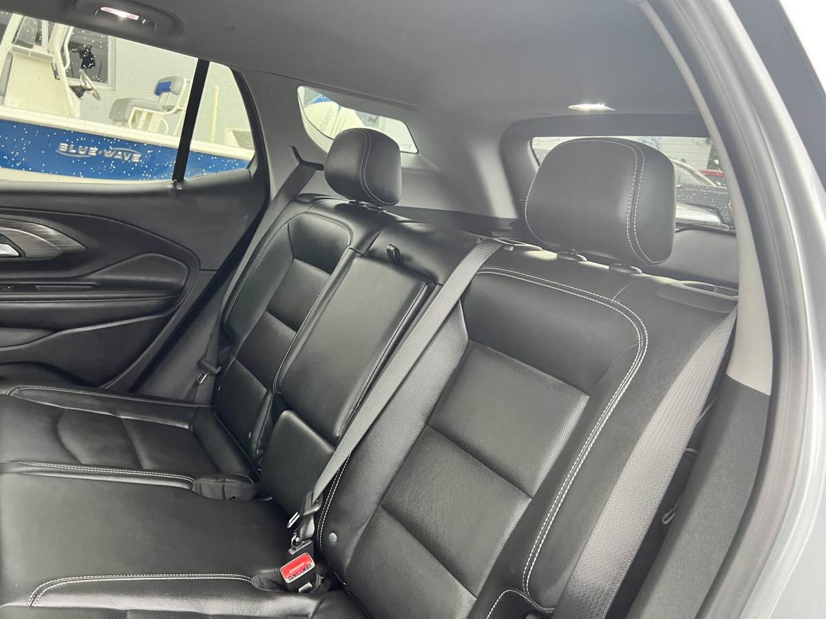 2023 Gmc Terrain SLT photo 19