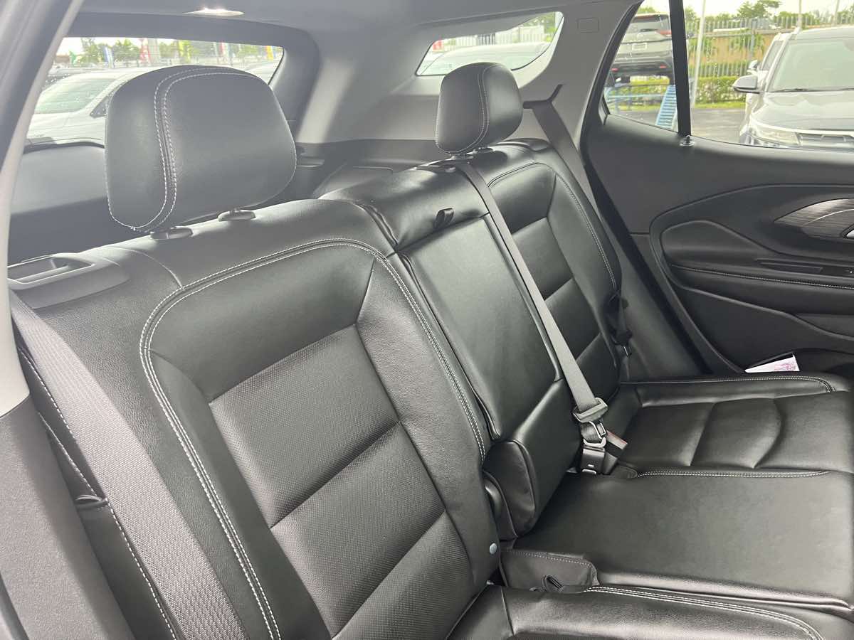 2023 Gmc Terrain SLT photo 22