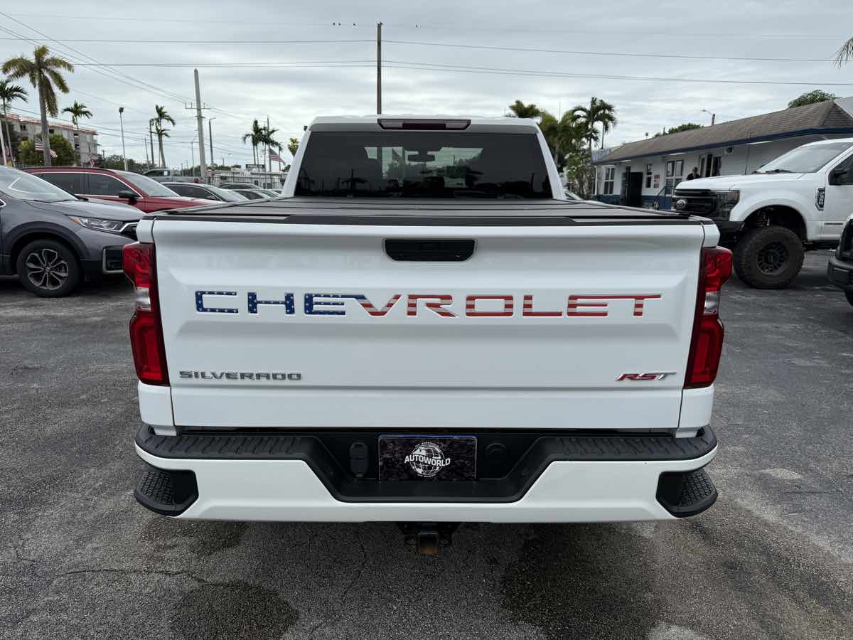 2020 Chevrolet Silverado 1500 RST photo 8