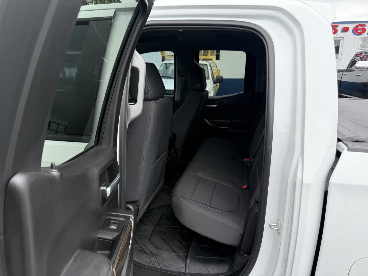 2020 Chevrolet Silverado 1500 RST photo 19