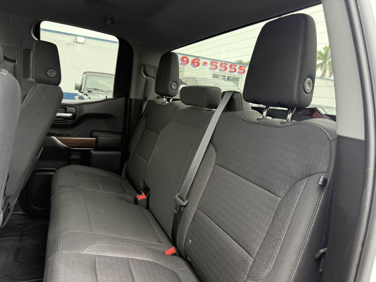 2020 Chevrolet Silverado 1500 RST photo 20