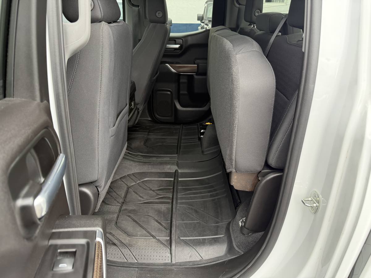 2020 Chevrolet Silverado 1500 RST photo 21