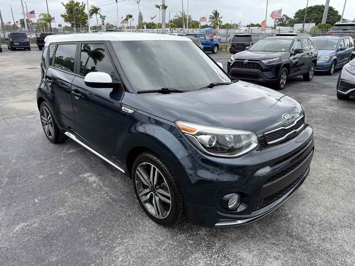 2018 Kia Soul photo 3