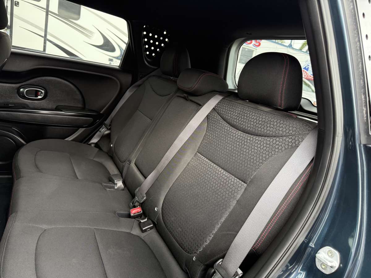 2018 Kia Soul photo 16