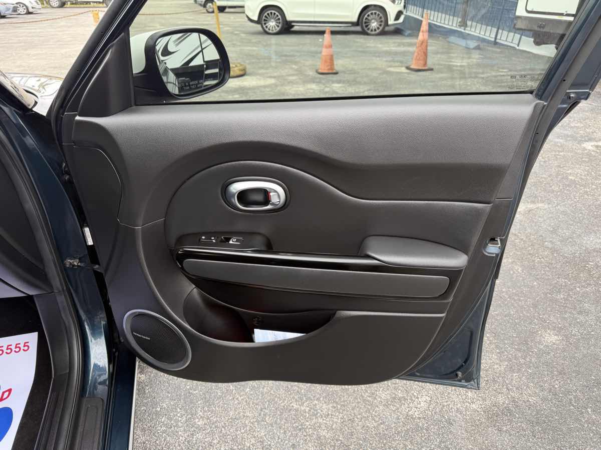 2018 Kia Soul photo 24
