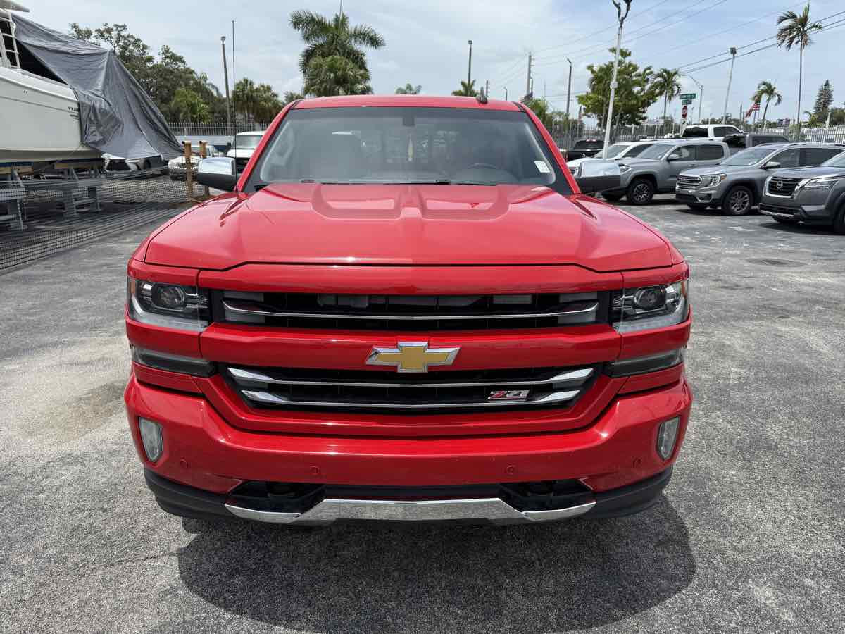 2016 Chevrolet Silverado 1500 LTZ photo 4