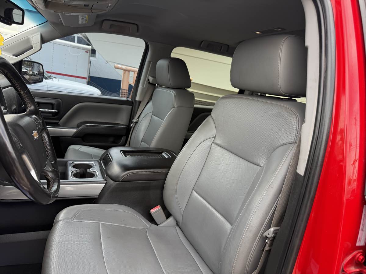 2016 Chevrolet Silverado 1500 LTZ photo 13