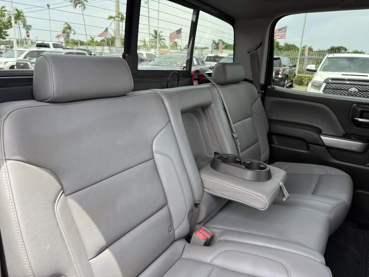 2016 Chevrolet Silverado 1500 LTZ photo 20