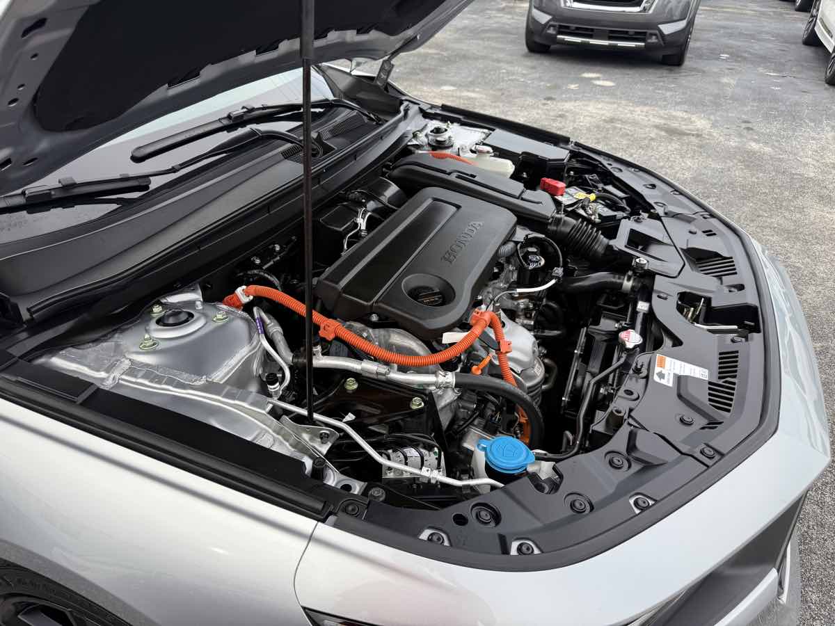 2024 Honda Accord Hybrid Sport-L photo 48