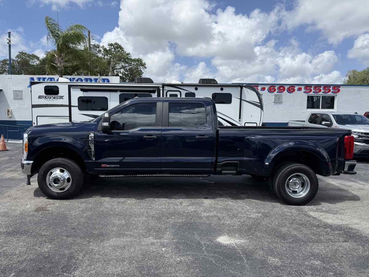 2023 Ford F-350 XL photo 7